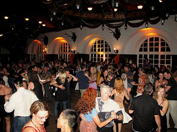 Salsa-Clubbing 2009 im Stieglkeller in Salzburg