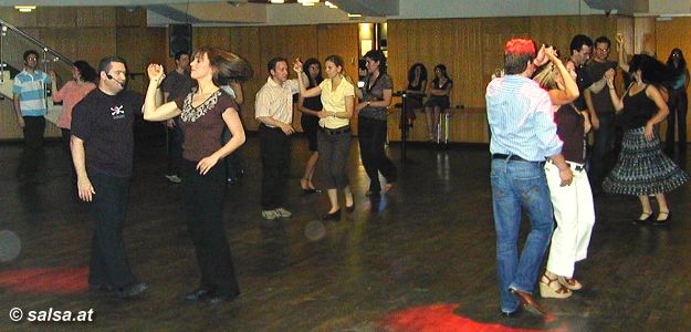 Salsa in Bonn: Mundo Caribeno im Brückenforum