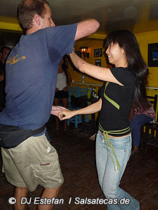 Salsa in Bangkok, Thailand: La Salsa