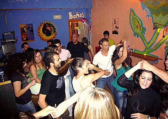 Salsa in Kreta, Greece