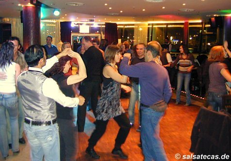 Salsa in Kln: MP 34 im Mediapark