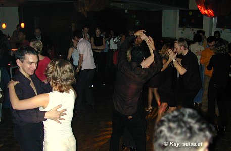 Salsa in der Tanzschule Schluerecki in Köln