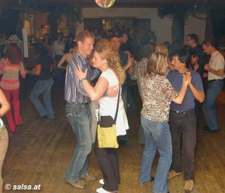 Salsa im Knubbel in Marburg