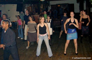 Salsa im Knubbel, Marburg (anklicken zum Vergrern - click to enlarge)