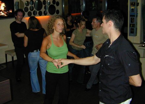 Salsa in Regensburg im Cafe Schiller