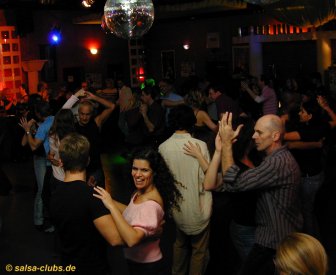 Salsa in Stuttgart: Enjoy - click to enlarge