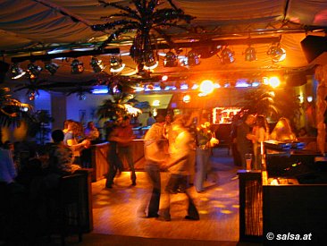 Salsa im Brauhauskeller in Schweinfurt