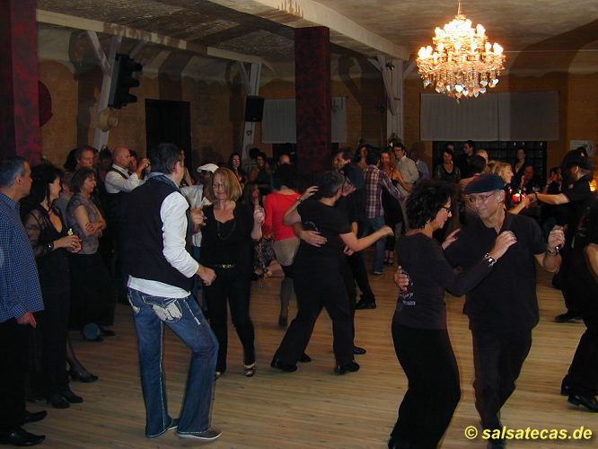 Salsa in Viersen im Tangoluna