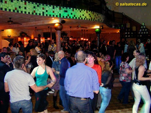 Salsa im Kolumbianischen Pavillon, Wolfsburg