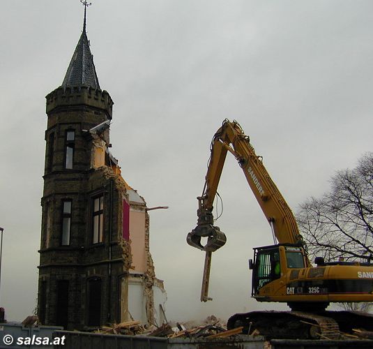 Rittergut Leuffen, Otzenrath: Abriss wegen Braunkohletagebau