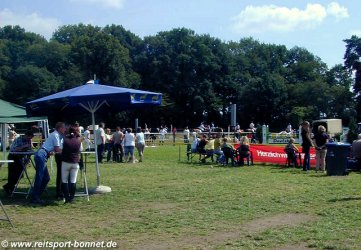 Reiten: Reitturnier (anklicken zum Vergrern - click to enlarge)