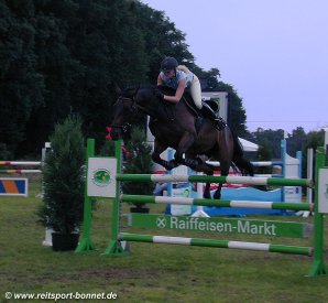 Reiten + Pferde: Reitturnier (anklicken zum Vergrern - click to enlarge)