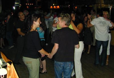 Salsa in Berlicum (near s´Hertogenbosch): De Witte Zwaan